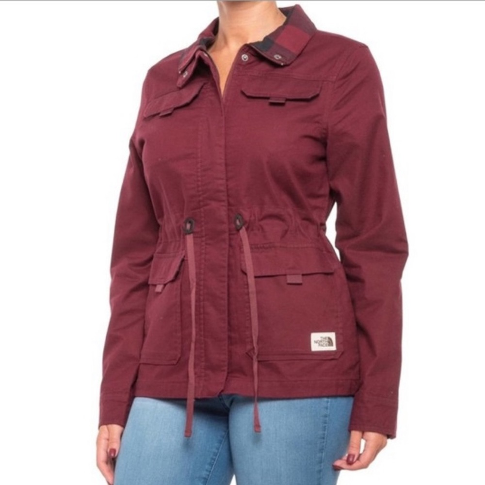Women’s NorthFace Jacket